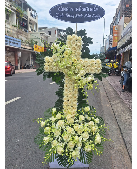 Địa Chỉ Bán Vòng Hoa Tang Lễ Gia Kiệm